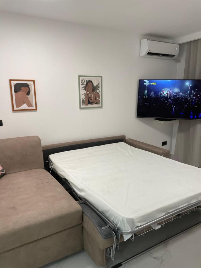 Deluxe Pool Apartment 4 Petrovac ภายนอก รูปภาพ