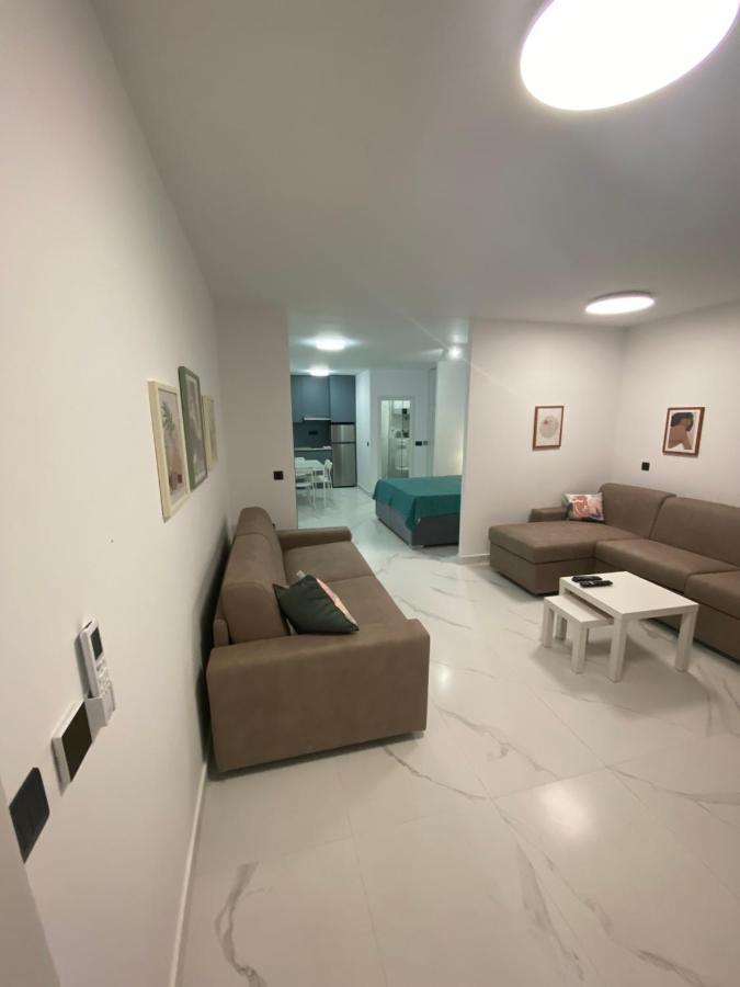 Deluxe Pool Apartment 4 Petrovac ภายนอก รูปภาพ